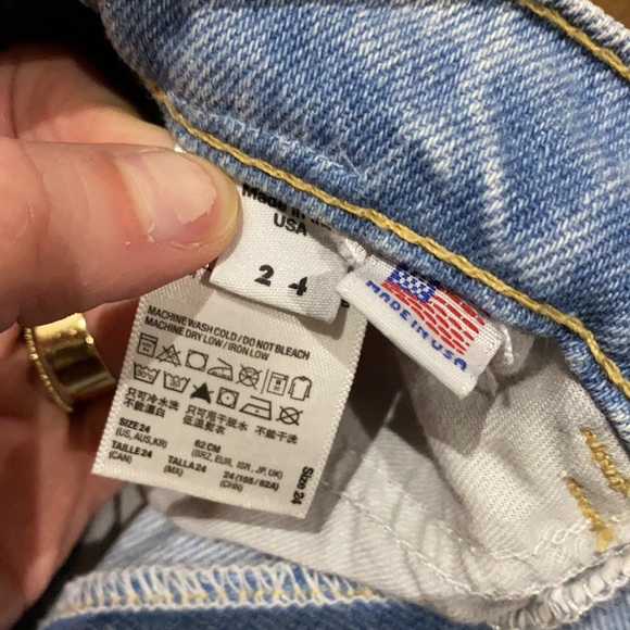 American apparel High waisted jean shorts - Picture 4 of 4